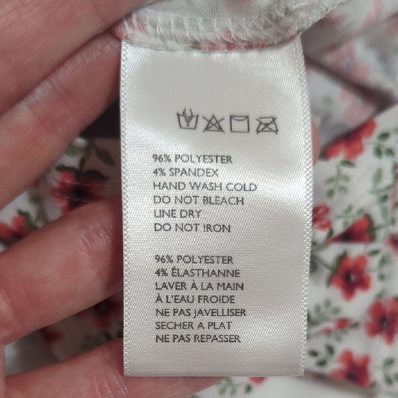 UO Kerry Ivory Floral Playsuit, Color Red/Green/White Size SP - Picture 16 of 16